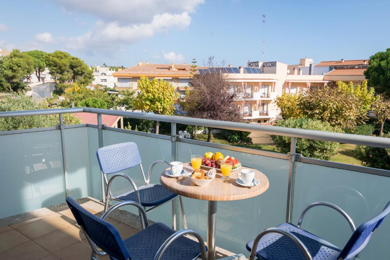 Hotel Ancora Palamos Exterior photo