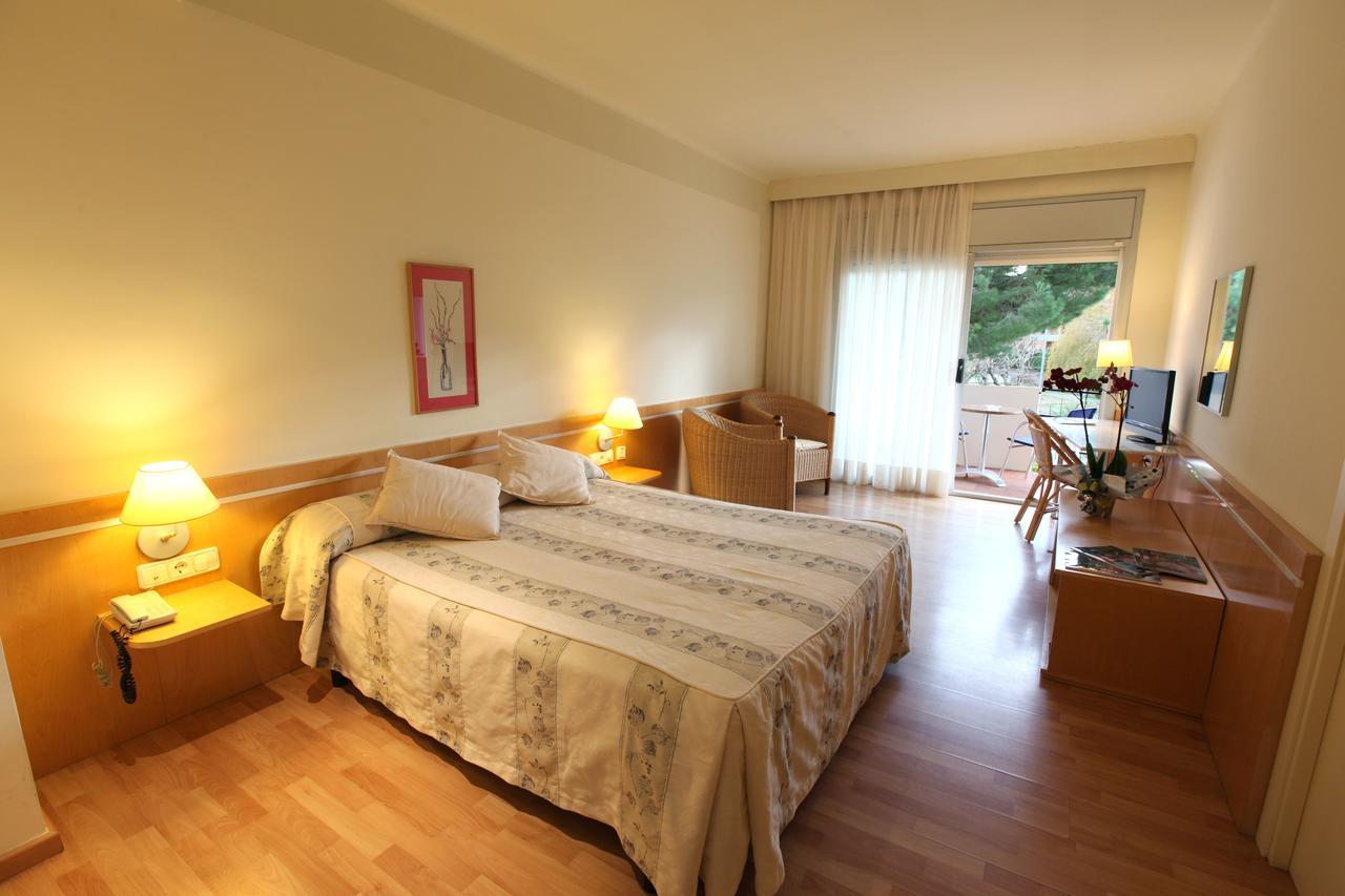 Hotel Ancora Palamos Exterior photo
