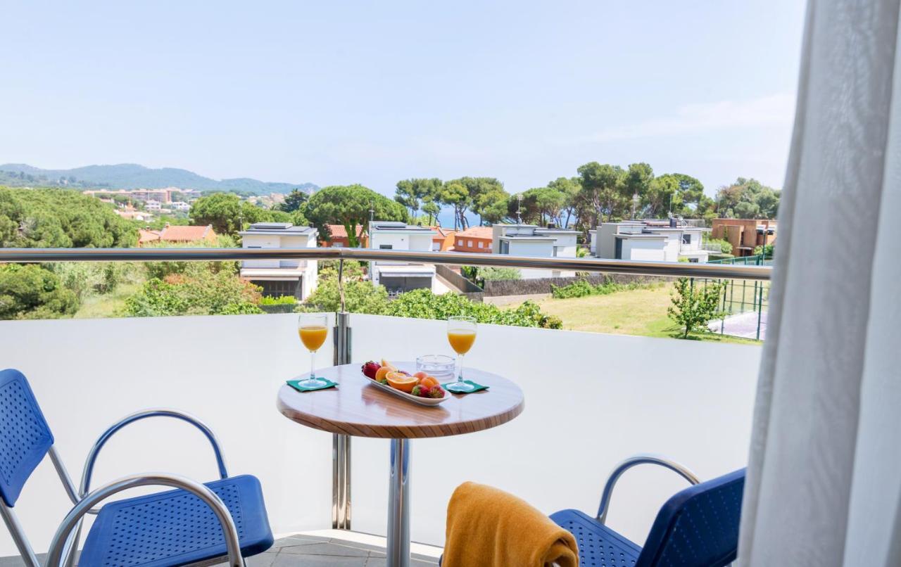 Hotel Ancora Palamos Exterior photo